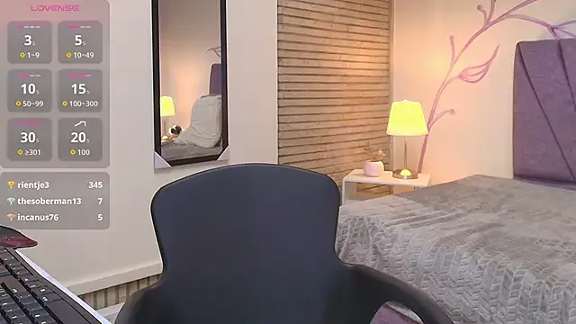 Lia_Blake_ on StripChat