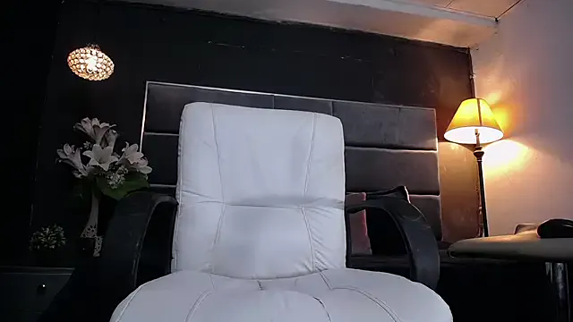 Offline liam_howard on StripChat