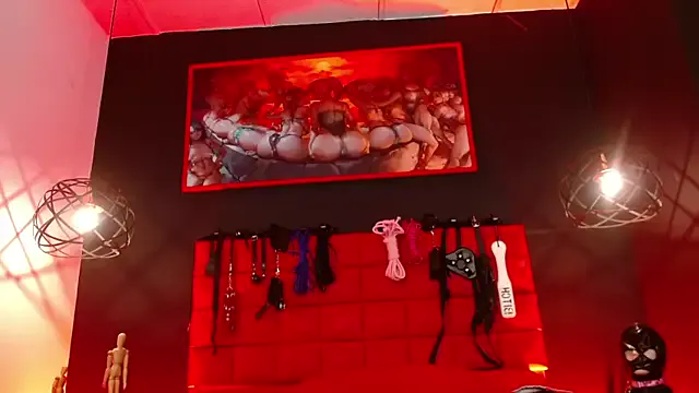 Lilih_golden on StripChat 