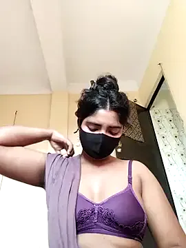 Offline Lina-Rose on StripChat