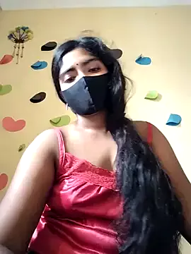 Offline Lina-Rose on StripChat