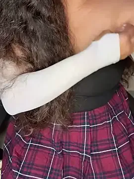 Offline linishaltelugugirl on StripChat