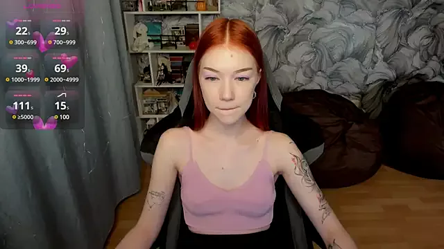 litl_Mia on StripChat