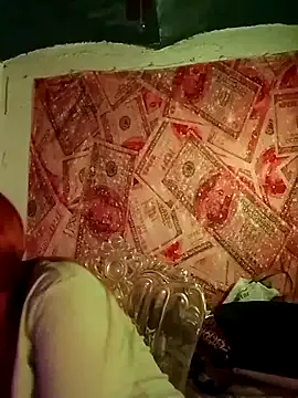 Offline LoganPeny on StripChat