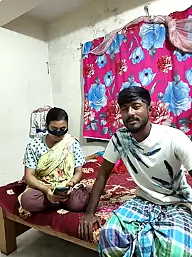 Offline Love_Queen11 on StripChat