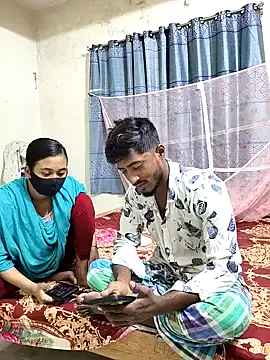 Offline Love_Queen11 on StripChat