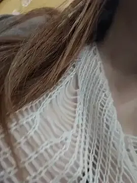 Offline Lovelyanan on StripChat