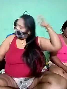 LoveOnStream — Group on StripChat