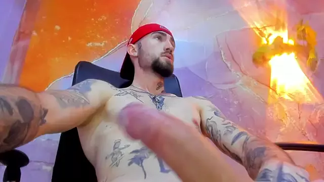 Offline Luke_davis01 on StripChat