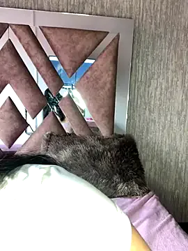 LunaMoore_Pink on StripChat