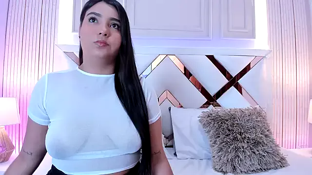 Offline madeleine2112 on StripChat