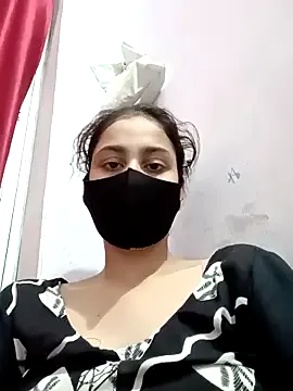 Offline magicmoment00786 on StripChat