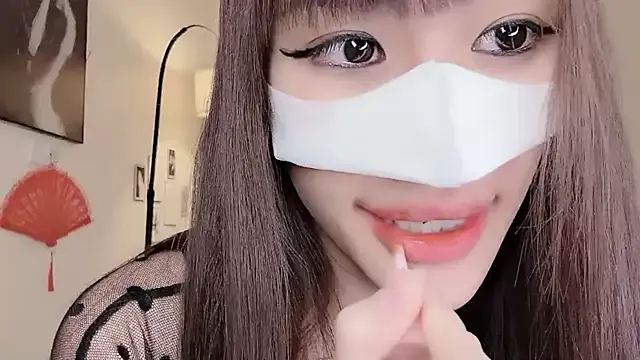 Offline MaiLiiil on StripChat