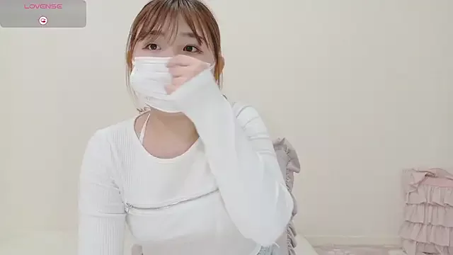 Offline mana-chan on StripChat