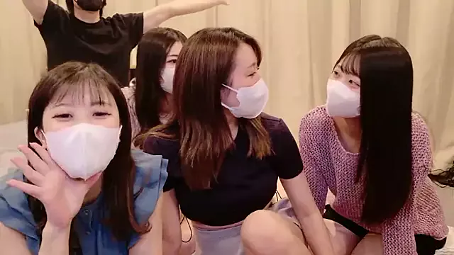 Freechat ManaMi-maru on StripChat