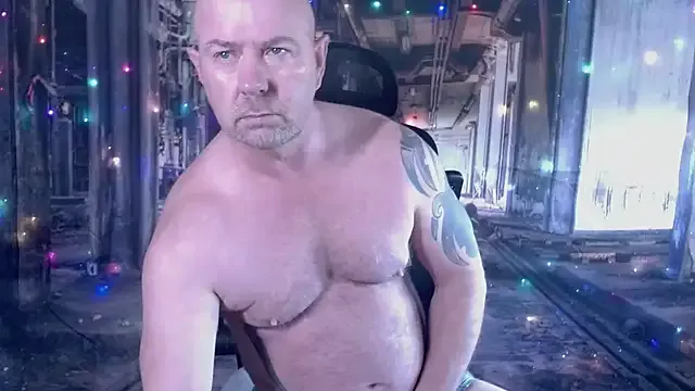 StripChat ManlyPrisonGuy is Group ManlyPrisonGuy — uncut helicopter