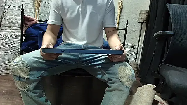 Freechat MarcoVitto on StripChat