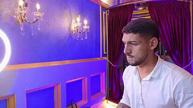 Freechat MarcoVitto on StripChat