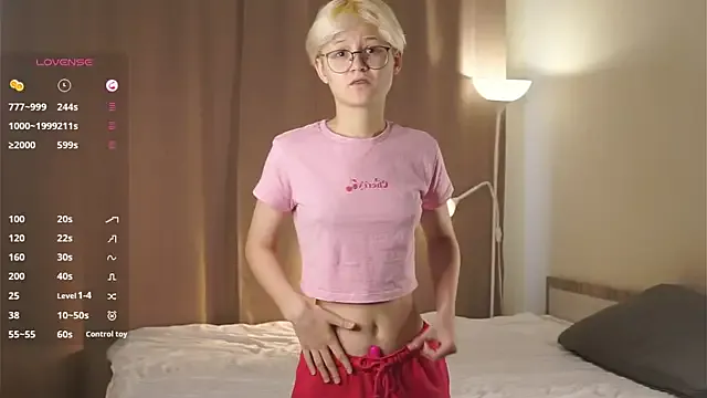 Offline MargertDoyen on StripChat