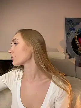 Offline MariaTull on StripChat