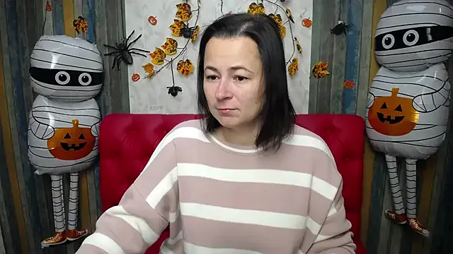 Offline MarieSho on StripChat