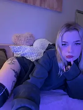 marnemzavar444 — Dildo szopi/ suck dildo