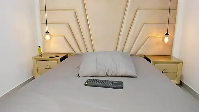 Freechat MaroxCute on StripChat