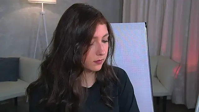 Offline Mary_Miiller on StripChat