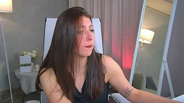 Offline Mary_Miiller on StripChat