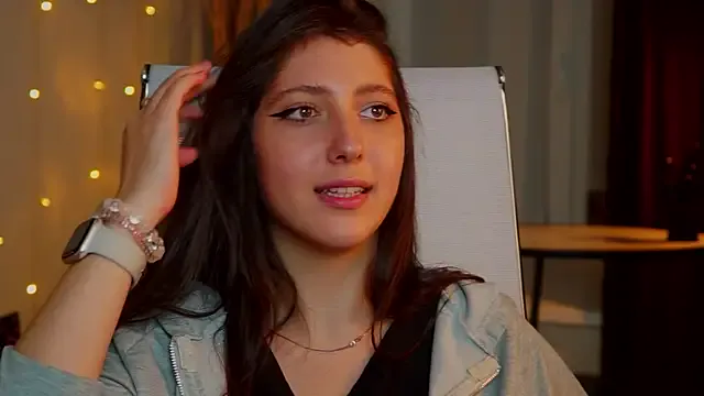 Offline Mary_Miiller on StripChat