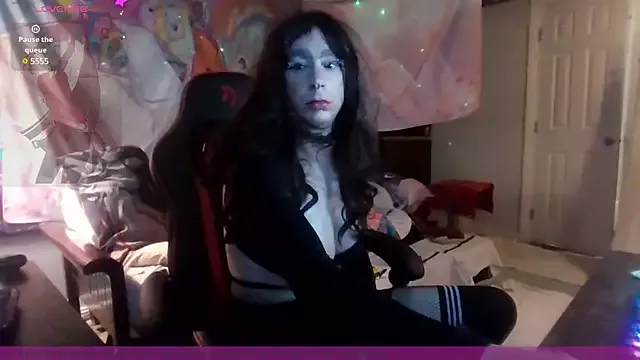 Offline matildawood_cd on StripChat