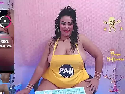 Offline mature_beautifull on StripChat