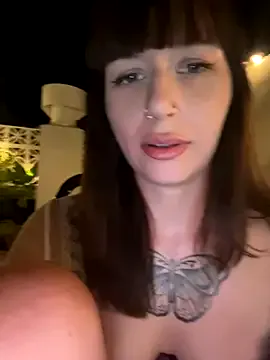 Offline Melina-Mars on StripChat