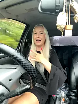 Offline MerlinDave on StripChat