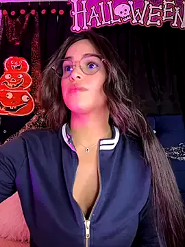 Offline Merloth on StripChat