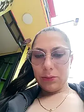 Mia-love-03 on StripChat