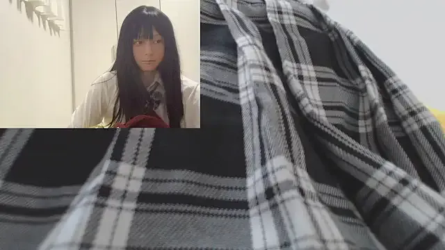 Offline Mia032 on StripChat