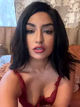 Offline Mia_spicyy on StripChat