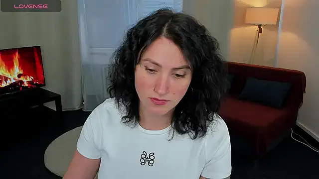 Offline MiaDelrosee on StripChat