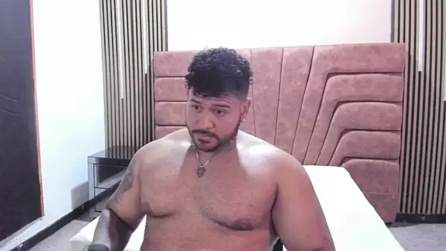 Offline michael_hill1 on StripChat