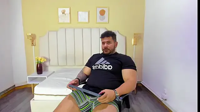 Offline michael_hill1 on StripChat