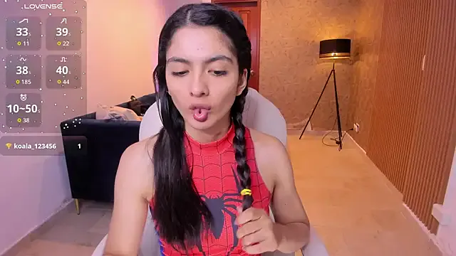 miiaa_evans on StripChat 