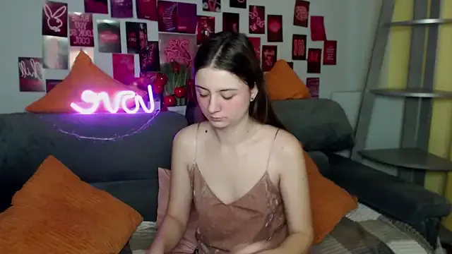 Offline MilanaRoza on StripChat