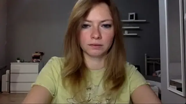 MillieShow — take shorts off