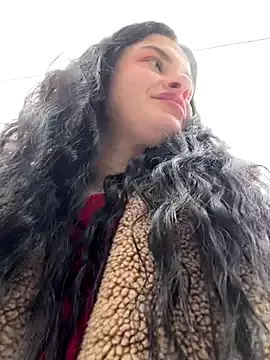 Offline MiraReach on StripChat