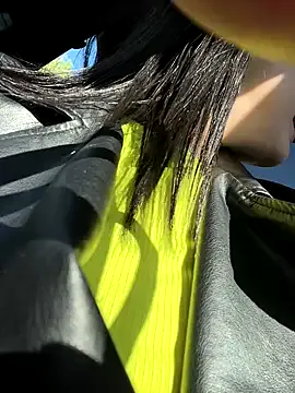 Offline MiraReach on StripChat