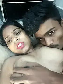 Offline Mis_jay on StripChat