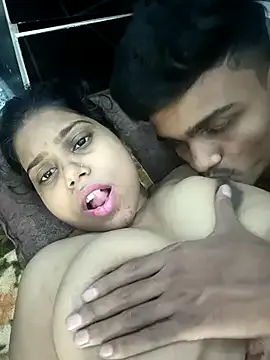 Offline Mis_jay on StripChat