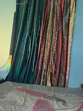 Offline Mis_malika2 on StripChat