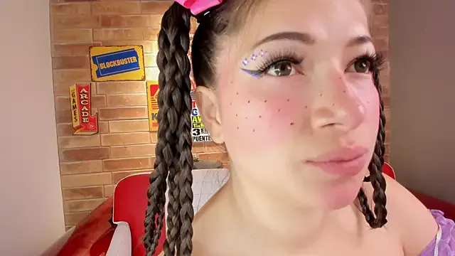 miss__pamela on StripChat 